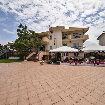 Hotel La Villa Corigliano Calabro Eksteriør bilde