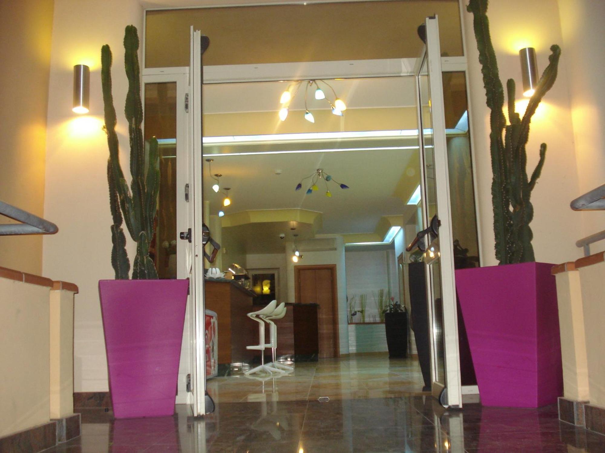 Hotel La Villa Corigliano Calabro Eksteriør bilde
