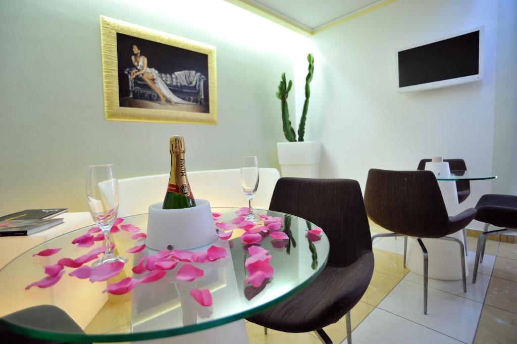 Hotel La Villa Corigliano Calabro Eksteriør bilde